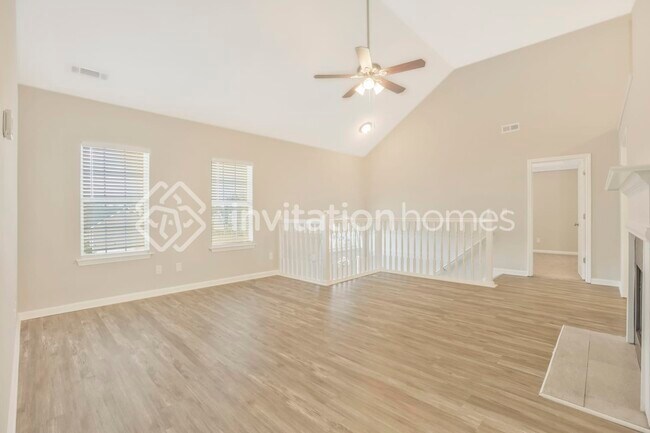 Building Photo - 442 Limerick Way