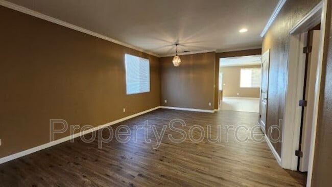 Building Photo - 192 Catmint St