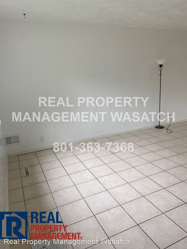 Foto del edificio - 2 br, 1 bath House - 4623 W 3650 S