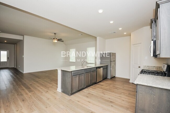 Building Photo - 9508 Teton Vis Dr
