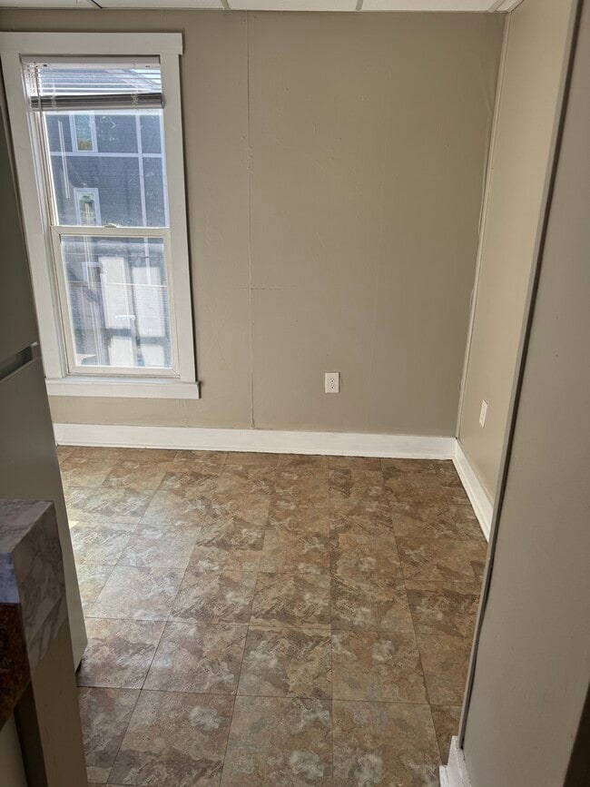 Foto del edificio - 2919 Grand St NE