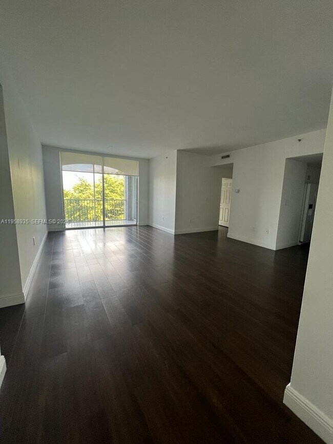 Foto del edificio - 9725 NW 52nd St