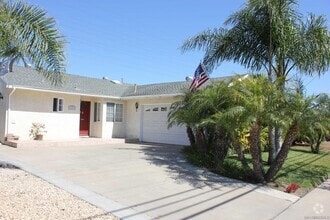 Building Photo - 4025 Mt Everest Blvd