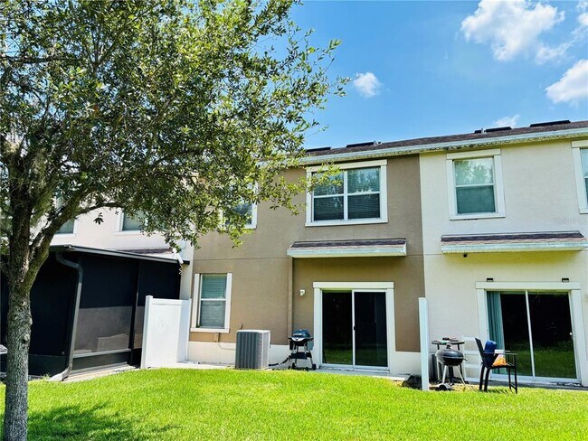 Foto del edificio - 11155 Savannah Landing Cir