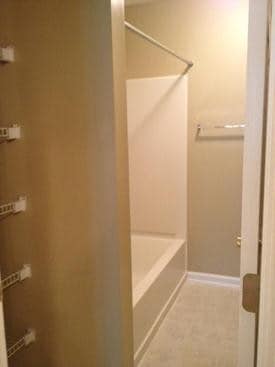 Master Bathroom - 20 Old S Ct