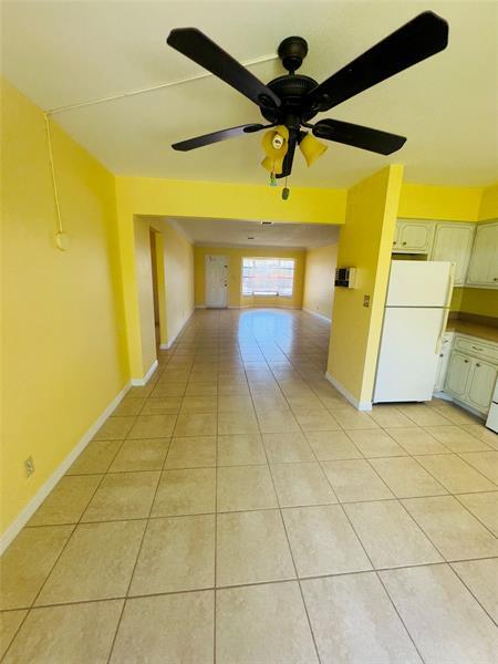 Foto del edificio - 2719 NE 32nd St