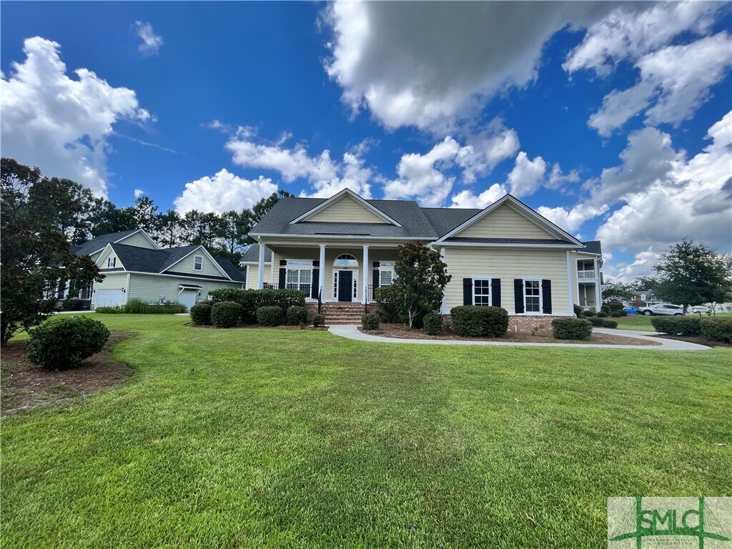 220 Dove Drake Dr, Richmond Hill, GA 31324 House Rental in Richmond