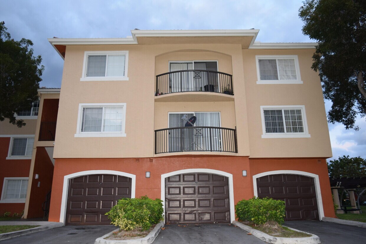 Foto principal - 4175 N Haverhill Rd