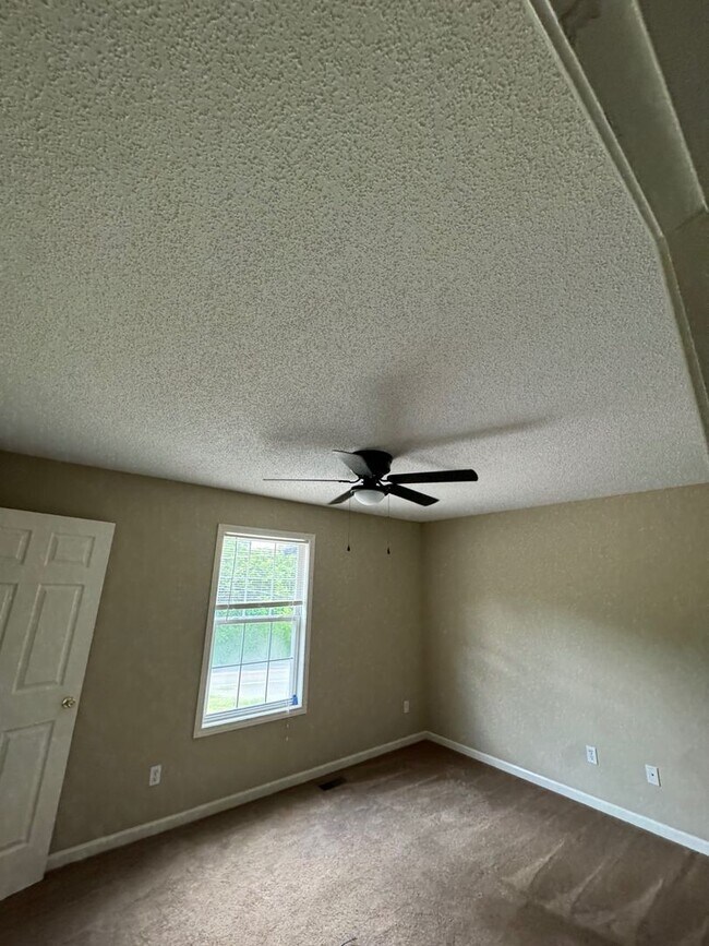 Foto del interior - Laurel Brook Community