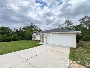 Building Photo - 2736 SW 161st Loop