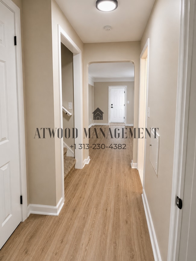 Building Photo - Coming Soon – Beautifully Updated Home *Coming Soon (Move-in ready by 6/10 or Sooner)*!