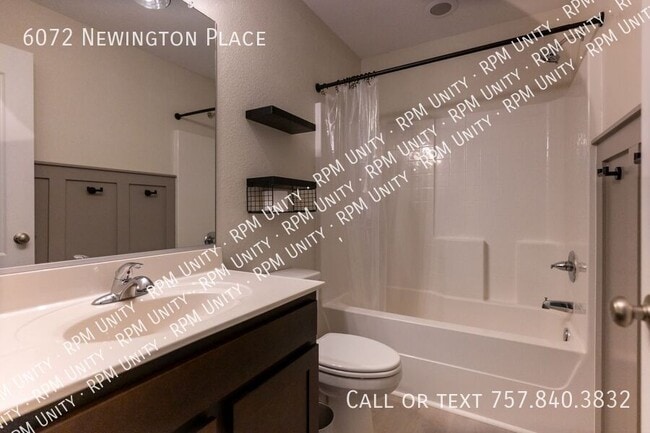 Building Photo - 6072 Newington Pl