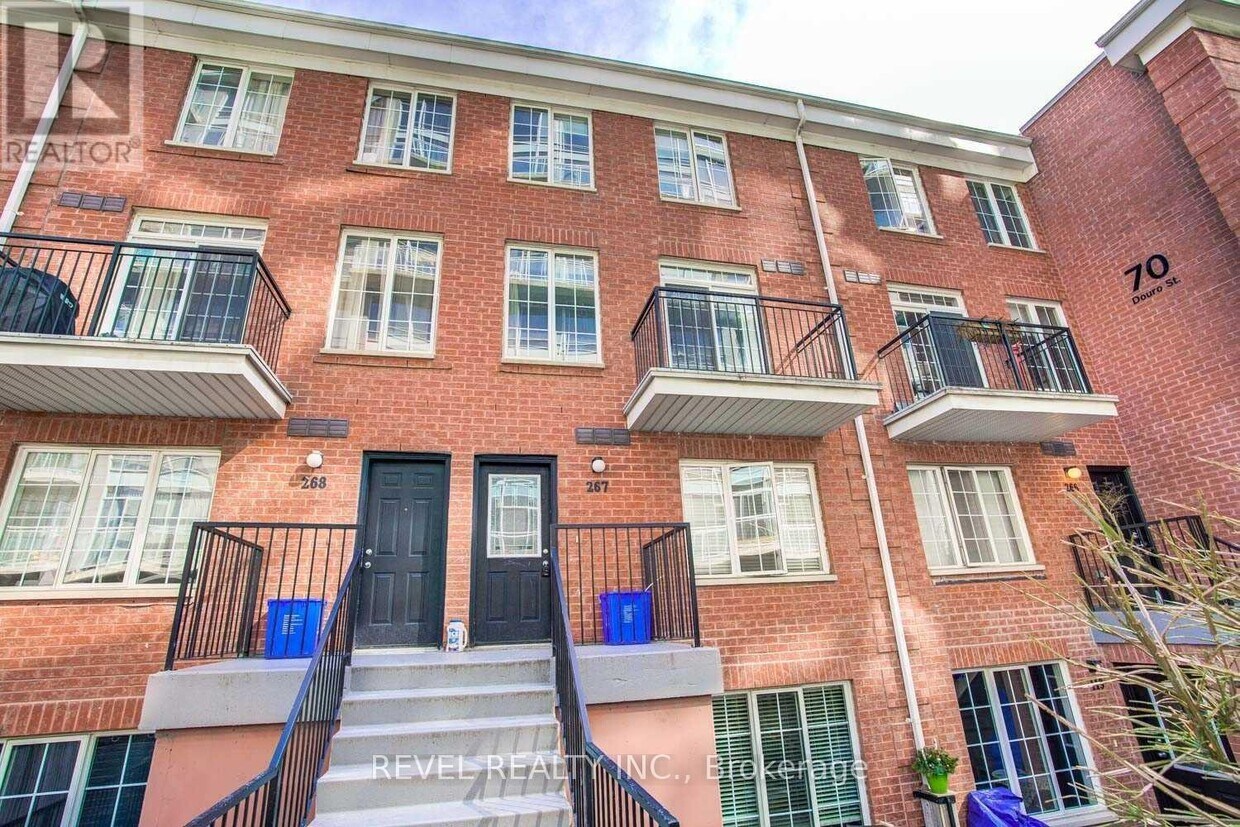 Primary Photo - 70-270 Douro St