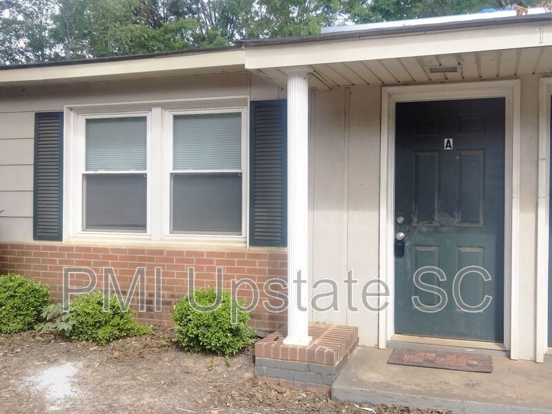 201 Chandler Dr Unit Apt 1A, Gaffney, SC 29340 Condo for Rent in
