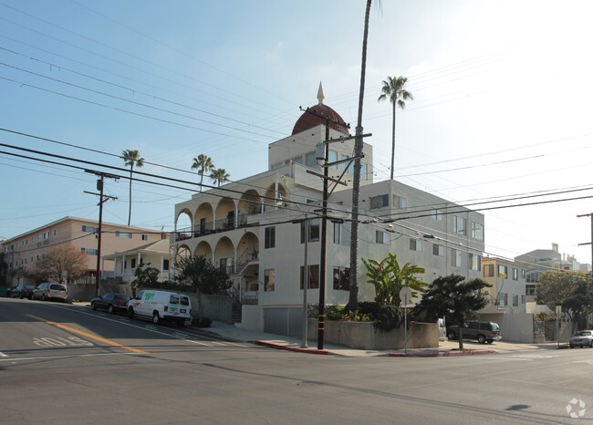 Building Photo - The Coastal Apartments