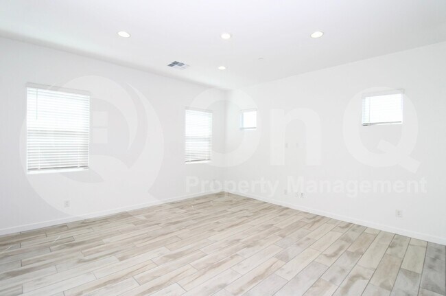 Foto del edificio - 3863 E Bartlett Way