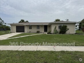 Building Photo - 22206 Laramore Ave