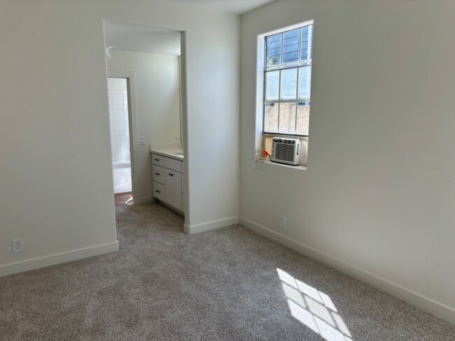 Foto del edificio - 754 Joann St