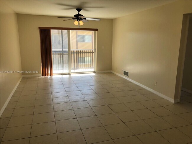 Foto del edificio - 2800 NW 55th Ave