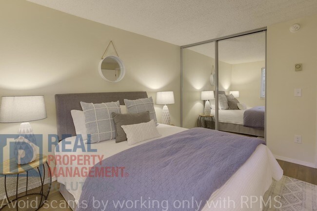 Foto del edificio - 750 SE 148th Ave