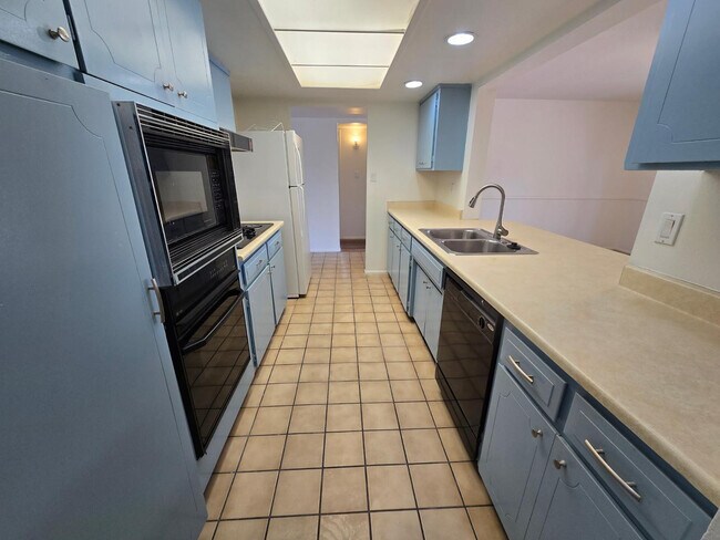 Foto del edificio - 2527 S Rita Ln