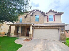 Building Photo - 11927 Jasmine Way