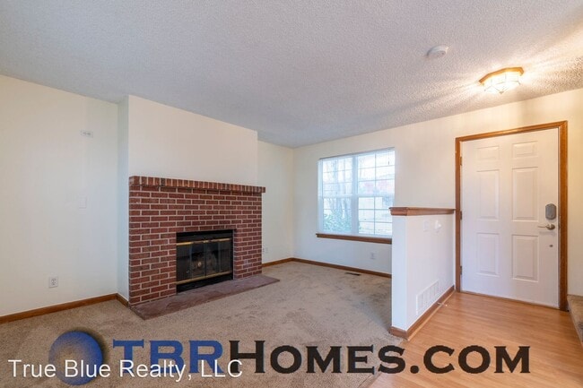 Building Photo - 2 br, 2.5 bath House - 802 Ulysses St