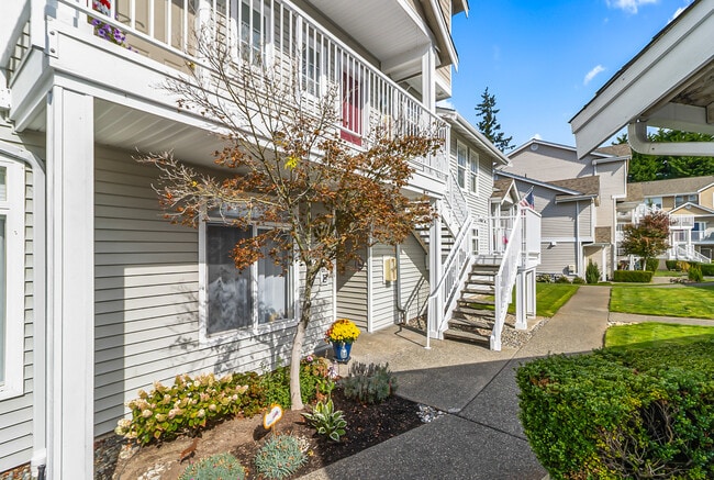 Foto del edificio - 5400 Harbour Pointe Blvd