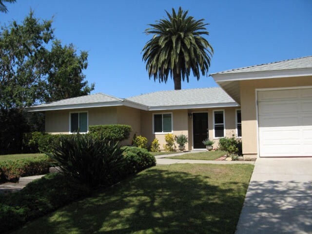 Primary Photo - 873 N Patterson Ave