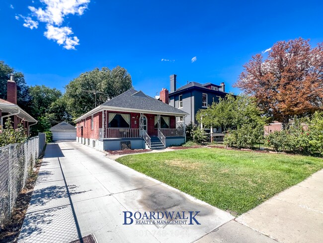 Foto del edificio - 1748 S Main St