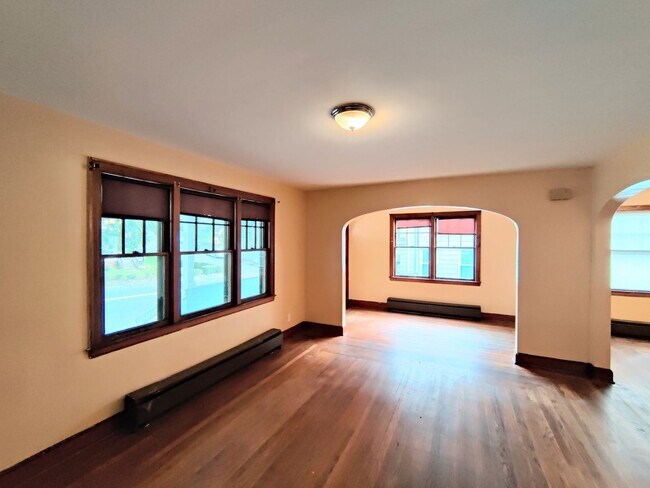 Foto del edificio - N Main 1617
