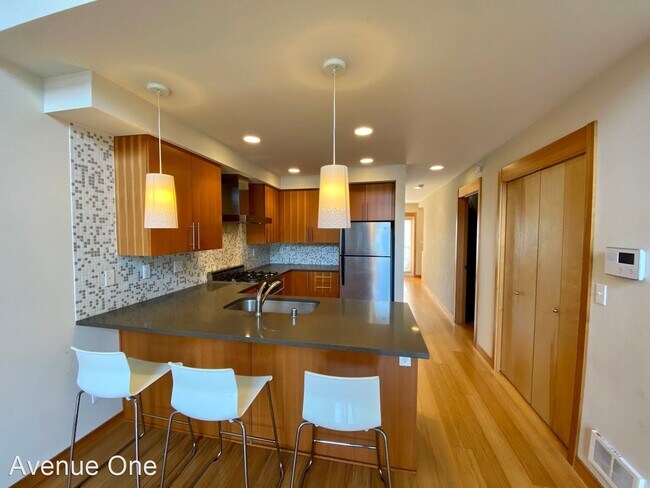 Building Photo - 2 br, 2.5 bath House - 1603 NW 65th Street