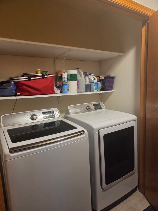 Lavadero - 1903 Sagebrush Way