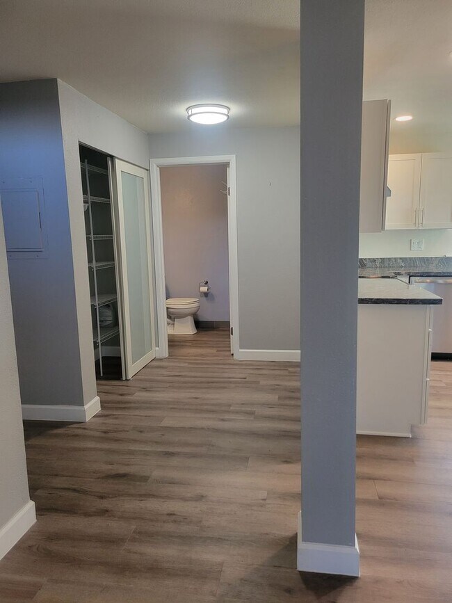 Foto del edificio - Cozy 2 bedroom Condo in Des Moines