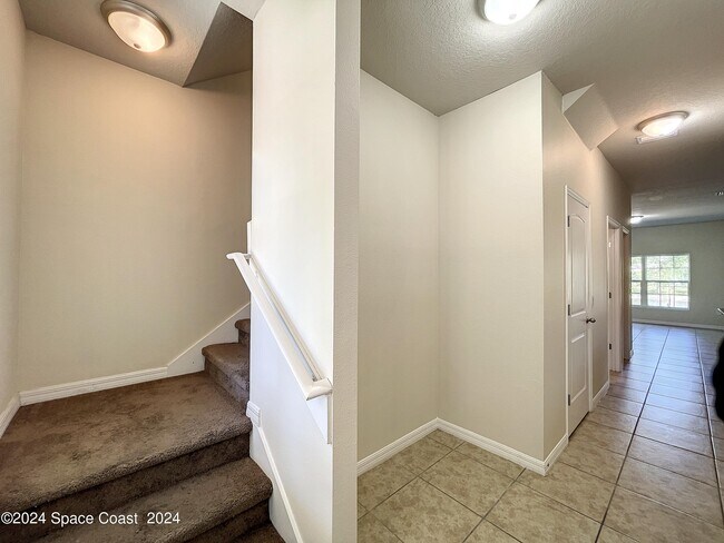Foto del edificio - 3748 Chambers Ln