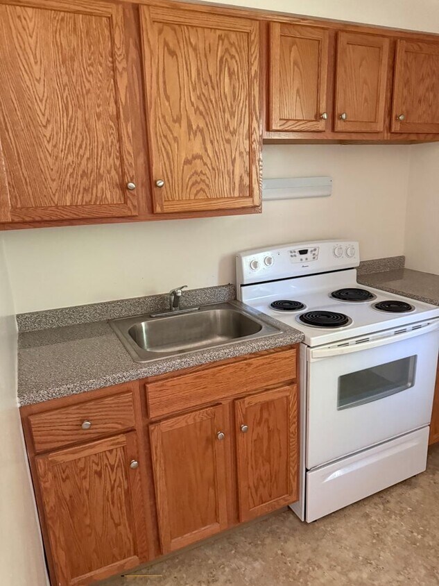 Primary Photo - 2 bedroom 1 Bathroom in Butler PA!