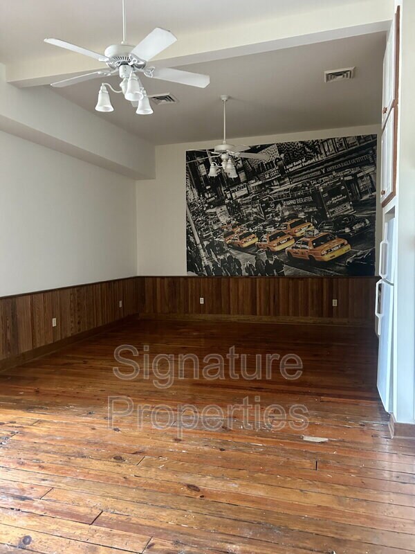 Foto del edificio - 224 Paradise Ln