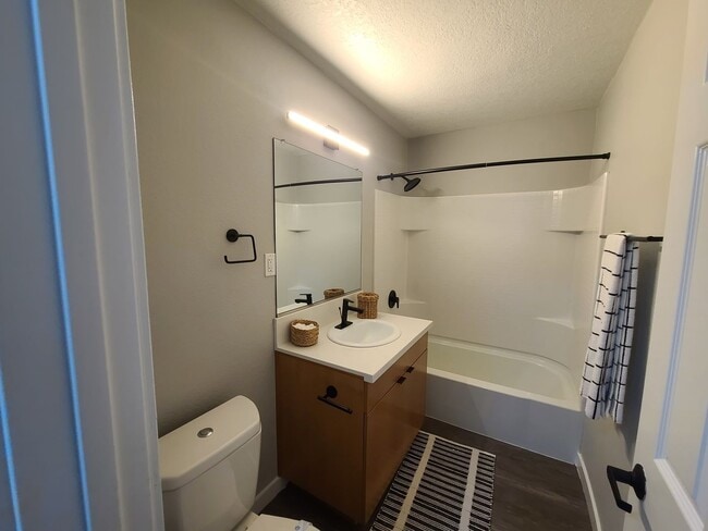 Interior Photo - The Circle Apartments at Long Beach