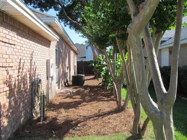 Foto del edificio - 116 Palm Bay Blvd