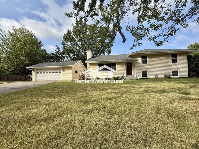 Building Photo - 8217 Harrison Cir