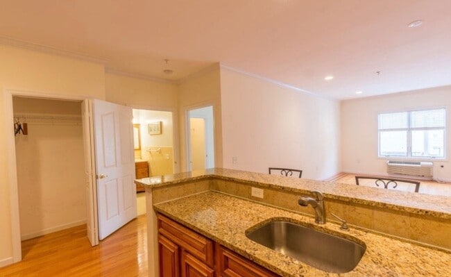 Foto del edificio - 528 52nd St