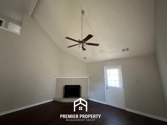 Building Photo - 8080 German Creek Dr