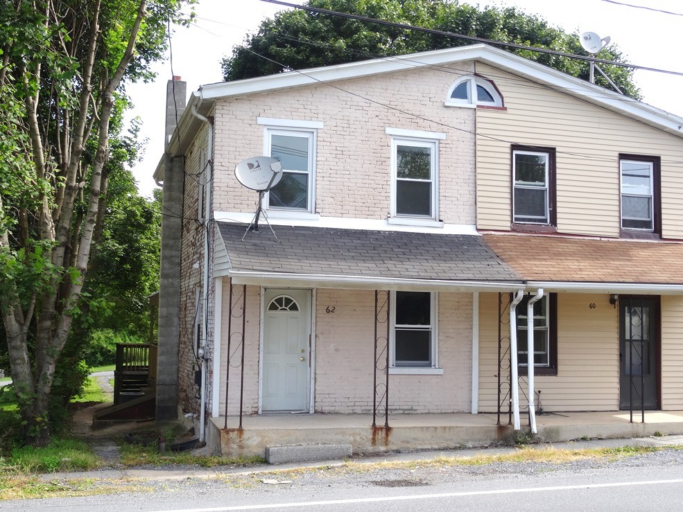 Primary Photo - 62 N Sheridan Rd