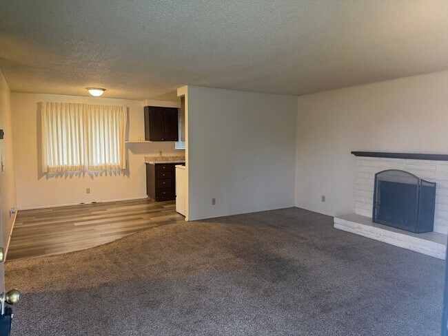 Foto del edificio - Springfield Home