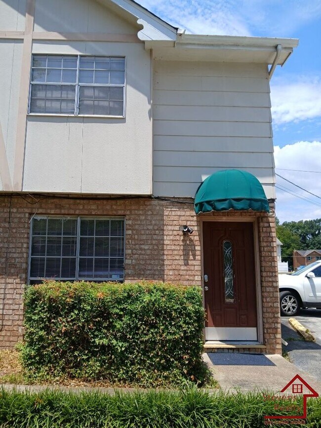 Foto del edificio - 4131 Wilkesview Dr