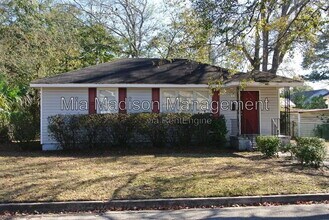 Building Photo - 310 Forrest Ave