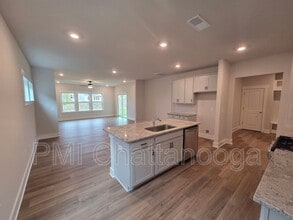 Building Photo - 7553 Snow Cone Wy