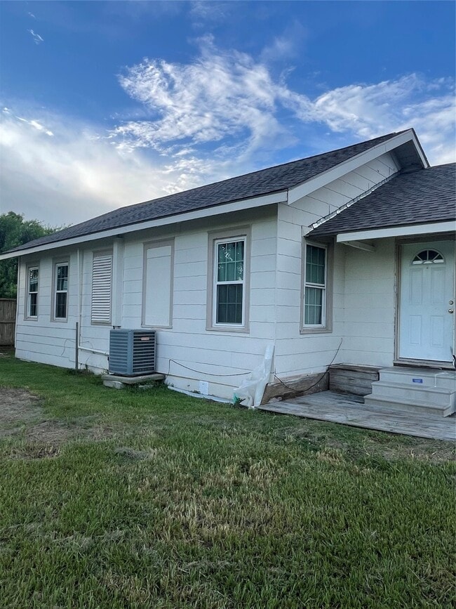 Building Photo - 4457 County Rd 537