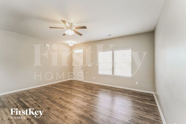 Building Photo - 4011 Huntley Glen Drive