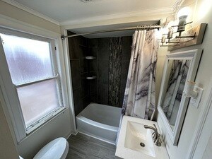 Foto del edificio - 3644 Cuyler Ave